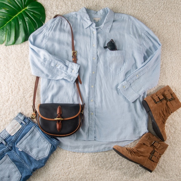 GAP Tops - GAP Over Sized Women's Light Blue Button-Down